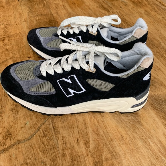 New Balance Shoes - New Balance x Teddy Santis Men’s 6 (Women’s 8) Black True Camo Made in USA 990v2